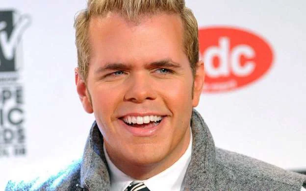 Perez Hilton: Dari Kesuksesan Sebagai Blogger Selebriti Hingga Menghadapi Tantangan Kesehatan