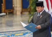 Prabowo Diprediksi Belum Akan Reshuffle Kabinet Jelang HUT RI Ke-81