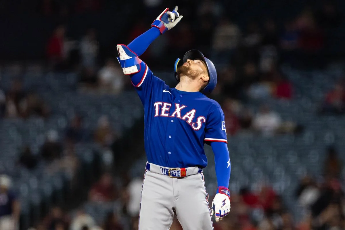 Rangers Menang 4-1 Atas Angels, Brandon Nimmo Jadi Pahlawan