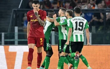 Roma Tertunduk 4-1 oleh Cardiff City: Pertandingan Penuh Tensi dan Konflik Internal