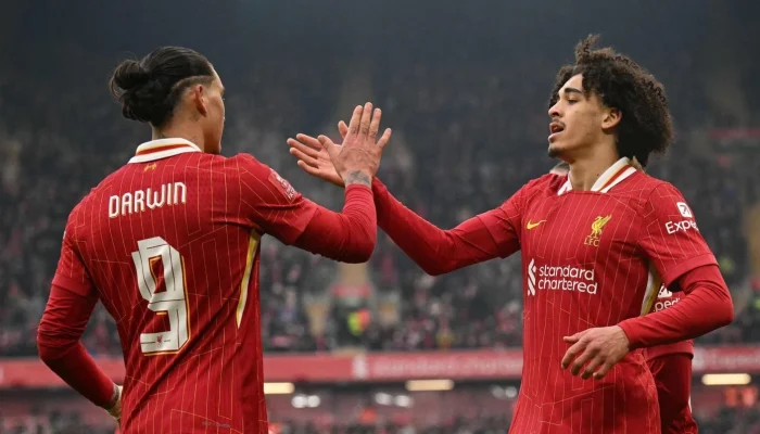 Ronald Araujo Siap Bergabung dengan Liverpool, Darwin Nunez Beri Pesan Spesial