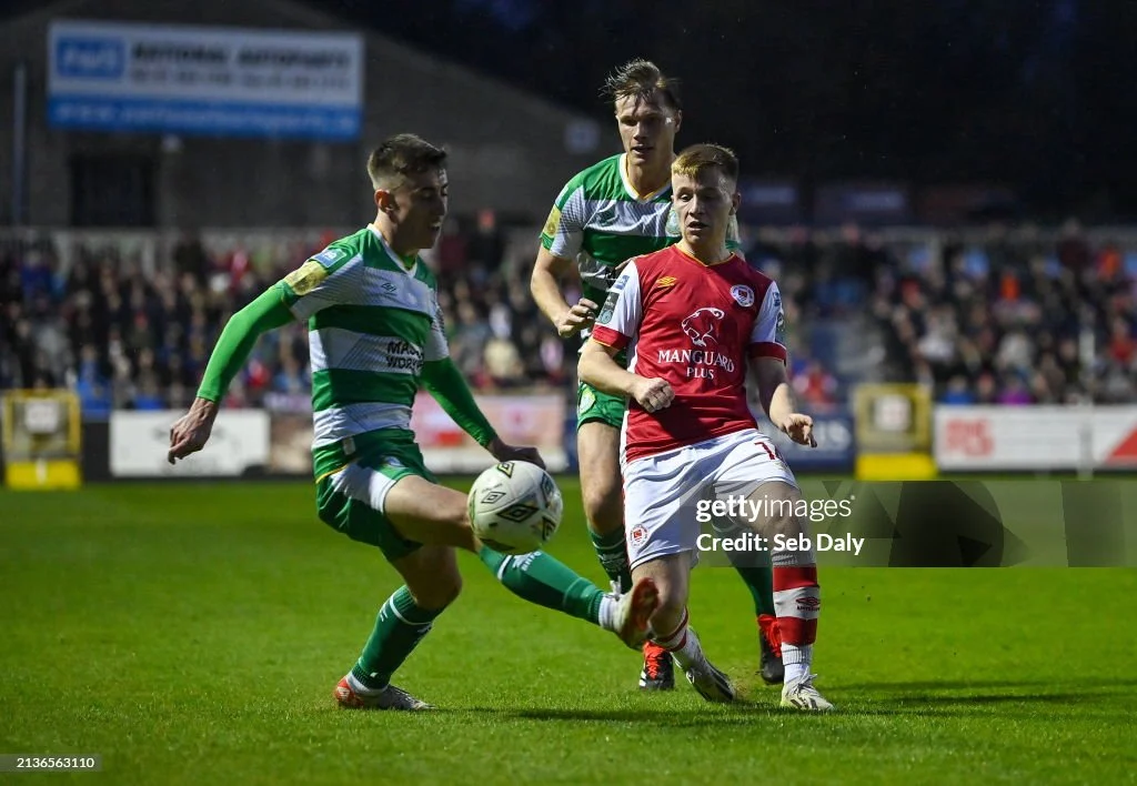Shamrock Rovers Pimpin, St Pat's Athletic Menang Telak