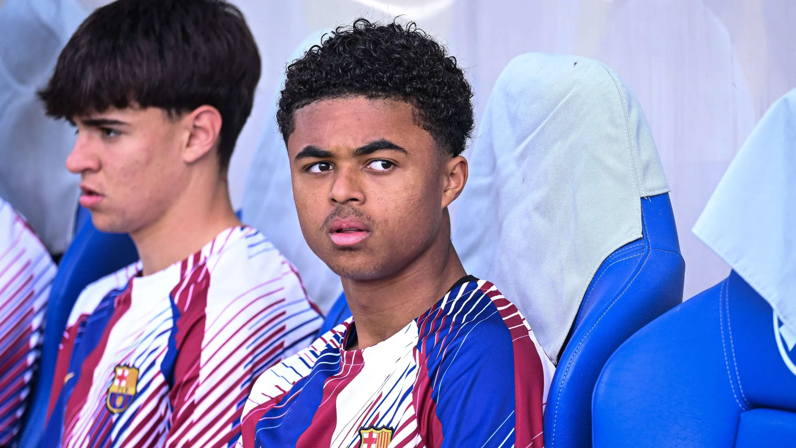 Shane Kluivert dan Barça di Turnamen Friuli Venezia Giulia Cup: Kemenangan dan Kekalahan