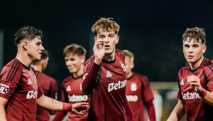 Sparta Praha Kehilangan Tiga Pemain Andalan, Lyon Siap Hadapi Fenerbahçe