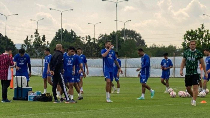 Viking FC dan Persib Siap Menghadapi Musim Baru dengan Semangat Baru