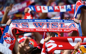 Wisła Kraków Menang Atas Wisła Płock, Namun Kontroversi Menghantui