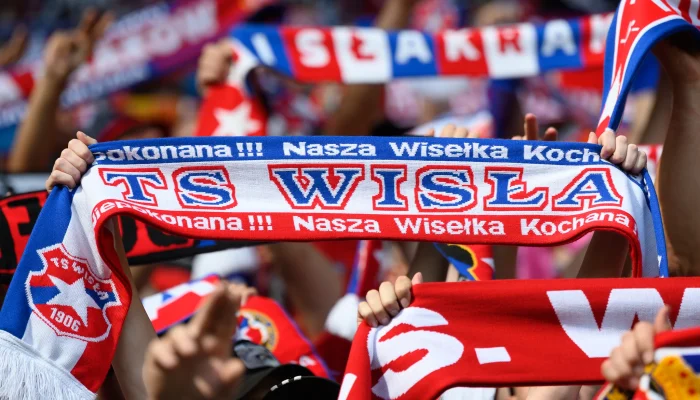 Wisła Kraków Menang Atas Wisła Płock, Namun Kontroversi Menghantui