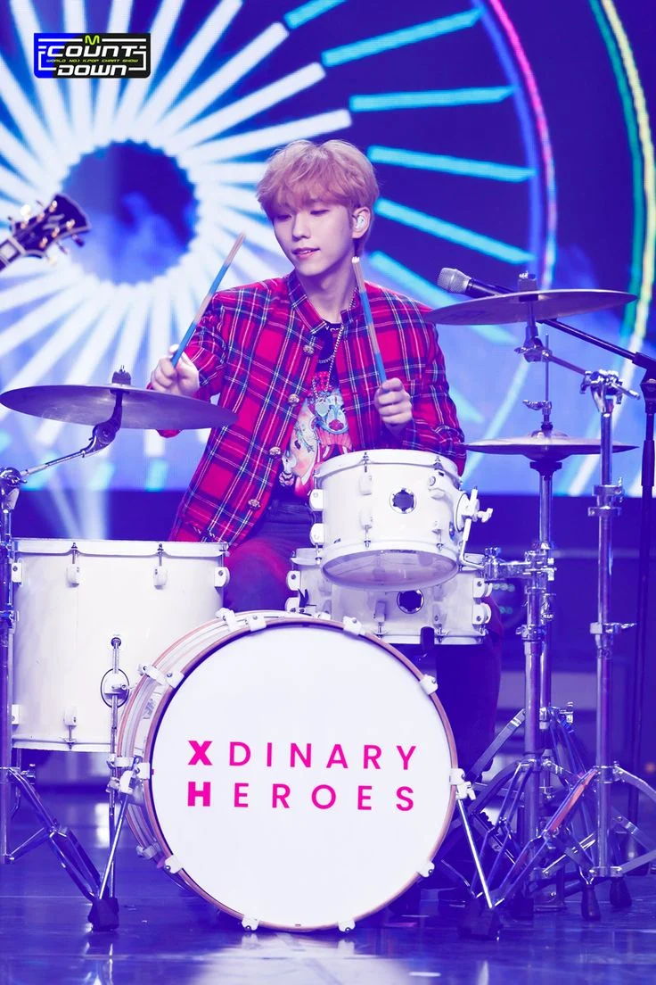 Xdinary Heroes Kehilangan Leader, Gunil Resmi Keluar Grup